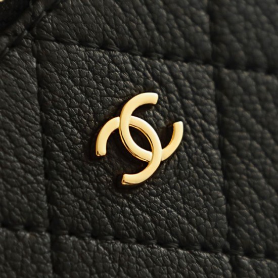Perfette Replica Chanel 26P Beauty case sottile con manico superiore trapuntato e catena AP5100 nero Imitazione Outlet