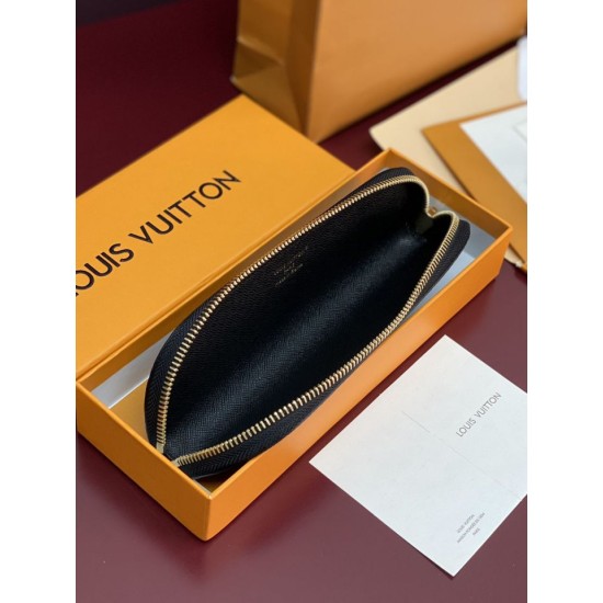 Perfette Replica Astuccio Portamatite Louis Vuitton Charlotte GI1477 nero Imitazione Outlet