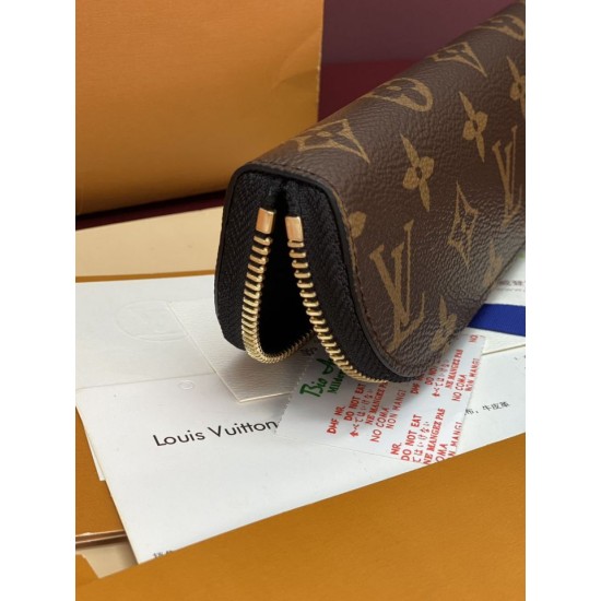 Perfette Replica Astuccio Portamatite Louis Vuitton Charlotte GI1477 nero Imitazione Outlet