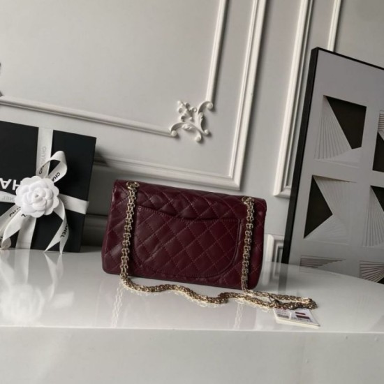 Replica Borsa Chanel Reissue 2.55 26S pelle rugosa/gonfia Double Flap A37586 Borgogna Imitazione Fake