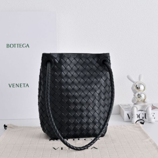 Replica Borsa a secchiello piccola Andiamo di Bottega Veneta Nero Imitazione Fake
