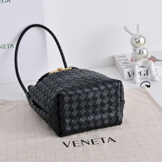 Replica Borsa a secchiello piccola Andiamo di Bottega Veneta Nero Imitazione Fake