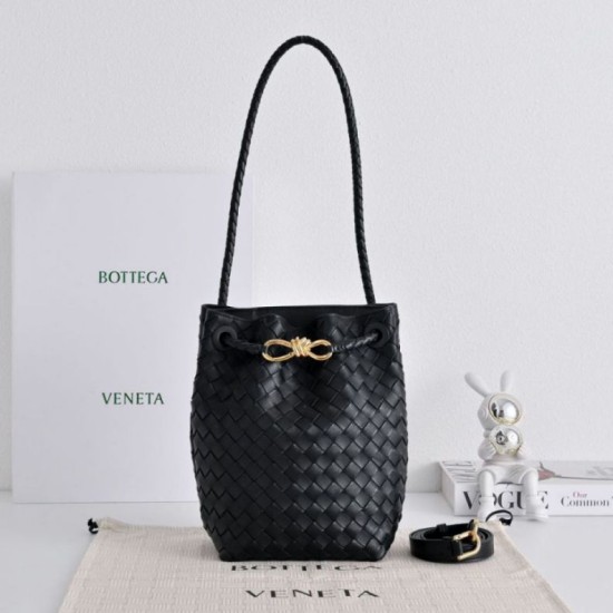 Replica Borsa a secchiello piccola Andiamo di Bottega Veneta Nero Imitazione Fake