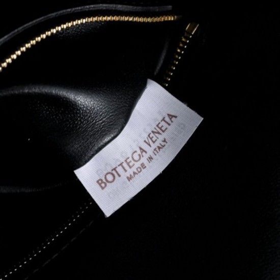 Replica Borsa a secchiello piccola Andiamo di Bottega Veneta Nero Imitazione Fake