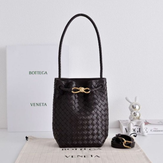 Replica Borsa a secchiello piccola Andiamo di Bottega Veneta Borgogna Imitazione Fake