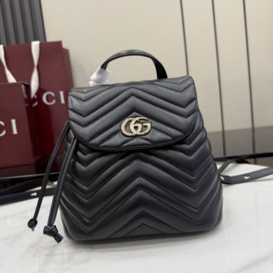 Replica Zaino Gucci Mini GG Marmont matelassé a chevron Nero Imitazione Fake