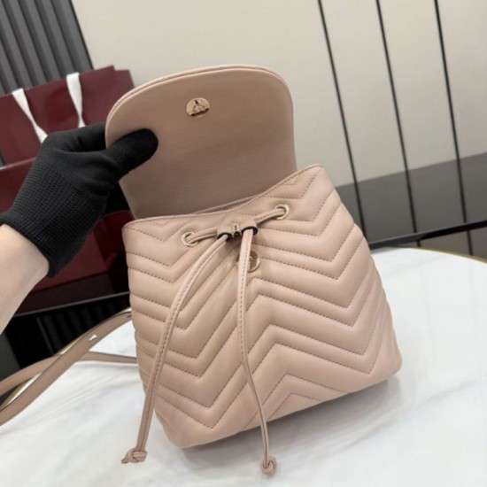Replica Zaino Gucci Mini GG Marmont matelassé a chevron Rosa Imitazione Fake
