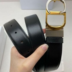 Replica Cintura reversibile Dior 30 Montaigne con fibbia a CD con logo Nero oro Imitazione Fake