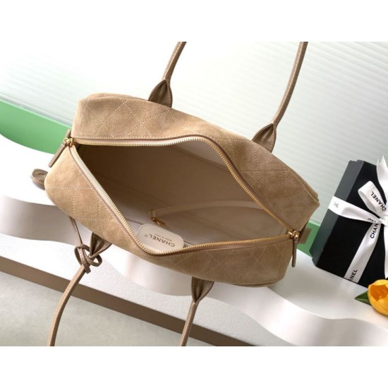 Replica di alta qualità Borsa Chanel 26S Maxi Bowling AS6211 scamosciata di vitello beige scuro Imitazione