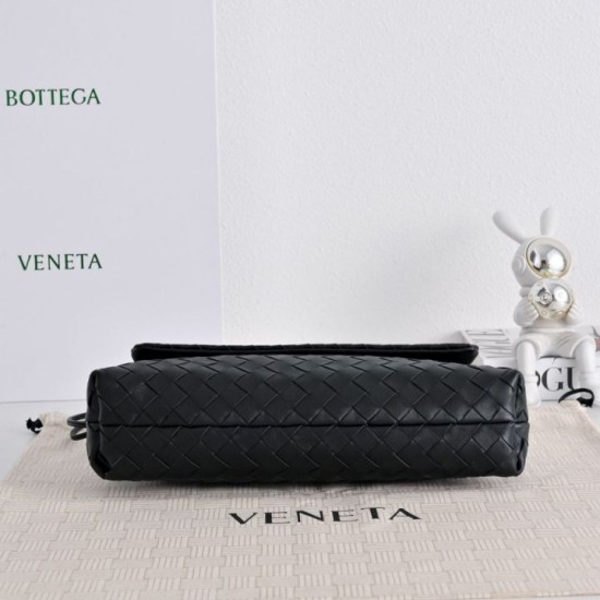 Replica di alta qualità Borsa a tracolla Bottega Veneta Giorno Intrecciato nera Imitazione