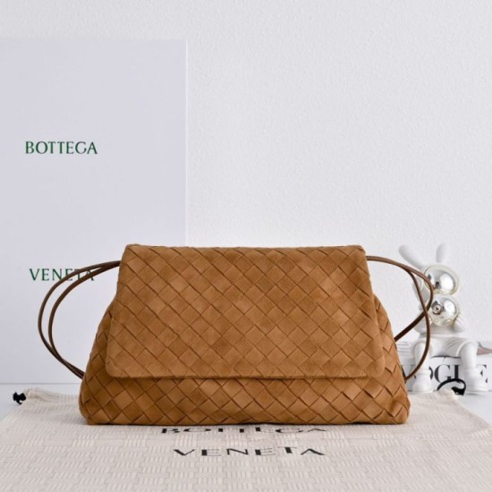 Replica 1:1 Bottega Veneta Dustbag Giorno Borsa velluto intrecciato Marrone Falsa Online Replica di alta qualità Bottega Veneta Dustbag Giorno Borsa velluto intrecciato Marrone Imitazione