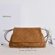 Replica 1:1 Bottega Veneta Dustbag Giorno Borsa velluto intrecciato Marrone Falsa Online Replica di alta qualità Bottega Veneta Dustbag Giorno Borsa velluto intrecciato Marrone Imitazione