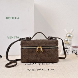 Replica di alta qualità Borse Beauty case Bottega Veneta trucco scamosciata caffè Imitazione