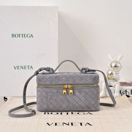 Replica di alta qualità Borse Beauty case Bottega Veneta trucco scamosciata Grigio Imitazione