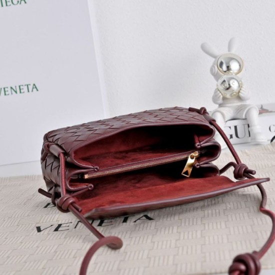 Replica di alta qualità Borsa a tracolla Notturno Intrecciato Bottega Veneta Borgogna Imitazione
