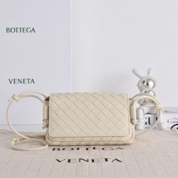 Replica di alta qualità Borsa a tracolla Notturno Intrecciato Bottega Veneta Bianco Imitazione