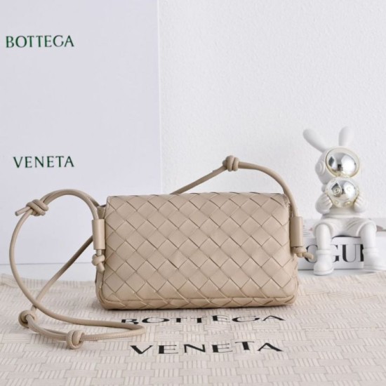 Replica di alta qualità Borsa a tracolla Notturno Intrecciato Bottega Veneta Beige Imitazione