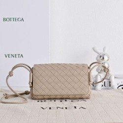 Replica di alta qualità Borsa a tracolla Notturno Intrecciato Bottega Veneta Beige Imitazione