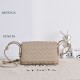 Replica di alta qualità Borsa a tracolla Notturno Intrecciato Bottega Veneta Beige Imitazione
