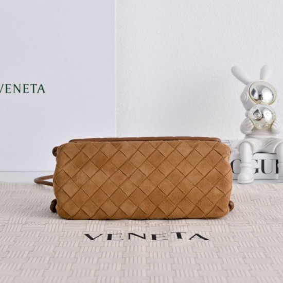 Replica di alta qualità Borsa a tracolla Notturno Intrecciato Bottega Veneta Marrone scamosciato Imitazione