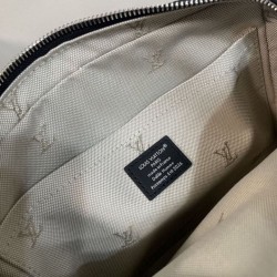 Replica di alta qualità Borsa a tracolla da uomo Louis Vuitton Nil M27999 Nero Imitazione