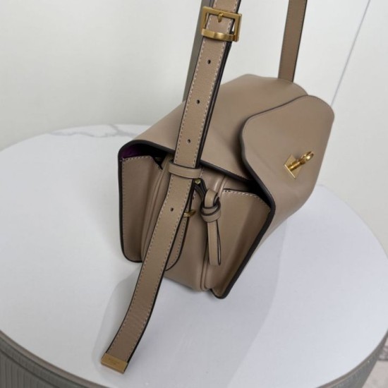 Replica di alta qualità Borsa a tracolla media Balenciaga Le 7 albicocca Imitazione