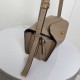 Replica di alta qualità Borsa a tracolla media Balenciaga Le 7 albicocca Imitazione