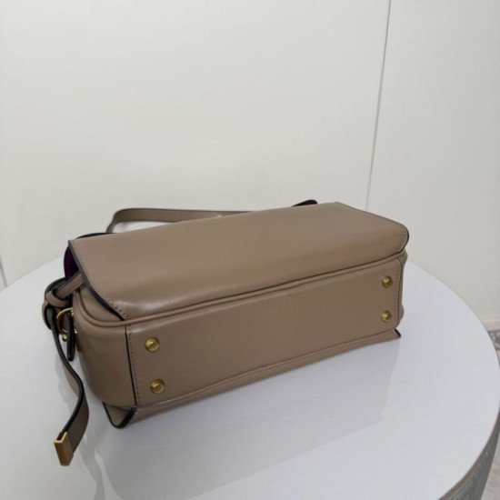 Replica di alta qualità Borsa a tracolla media Balenciaga Le 7 albicocca Imitazione