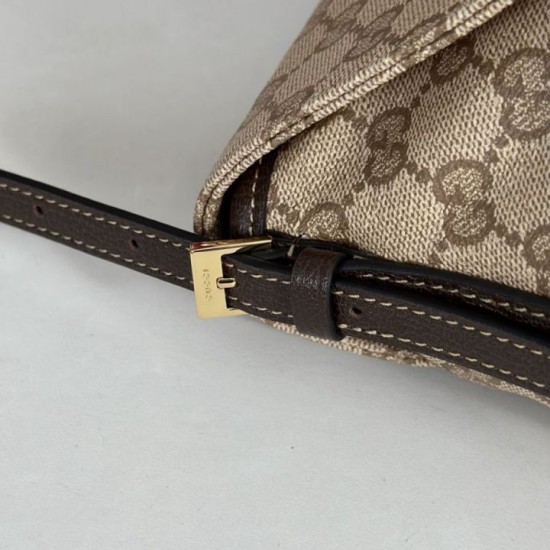 Replica Perfetta Borsa a tracolla media Gucci 874744 Madison marrone GG rivestita Imitazione