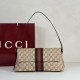 Replica Perfetta Borsa a tracolla media Gucci 874744 Madison marrone GG rivestita Imitazione