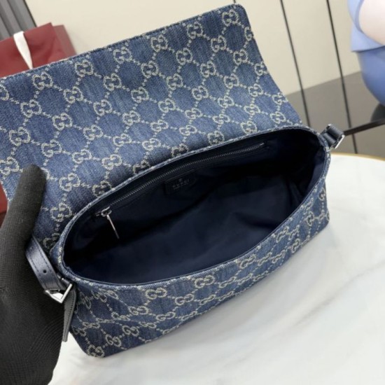 Replica Perfetta Borsa a tracolla media Gucci 874744 Madison Denim GG blu scuro Imitazione