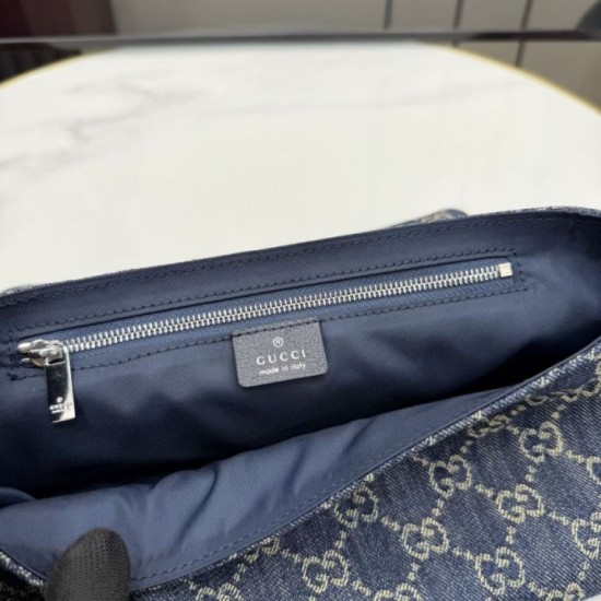 Replica Perfetta Borsa a tracolla media Gucci 874744 Madison Denim GG blu scuro Imitazione