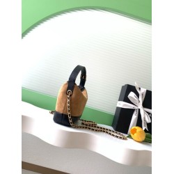 Replica Perfetta Pochette Chanel AP5187 Mini Coco Base con catena in camoscio marrone Imitazione