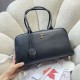 Replica AAA Borsa da bowling grande Chanel AS6211 nera e oro Falsa Online Replica Perfetta Borsa da bowling grande Chanel AS6211 nera e oro Imitazione