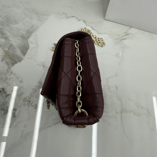 Replica Perfetta Borse Dior My Tender Dior Top Handle Mini Chain Bag Borgogna Imitazione