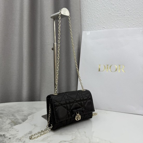 Replica AAA Borsa Dior My Tender Dior Top Handle Mini Chain Bag nera Falsa Online Replica Perfetta Borsa Dior My Tender Dior Top Handle Mini Chain Bag nera Imitazione