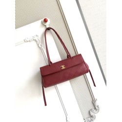Replica Perfetta Borsa shopper Chanel AS6288 Baguette rossa Imitazione