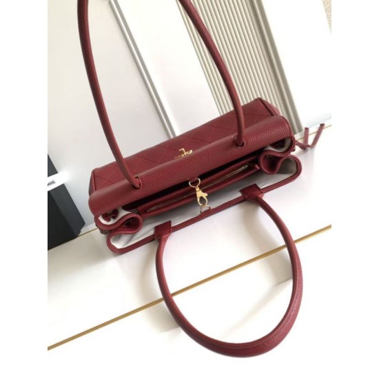 Replica Perfetta Borsa shopper Chanel AS6288 Baguette rossa Imitazione