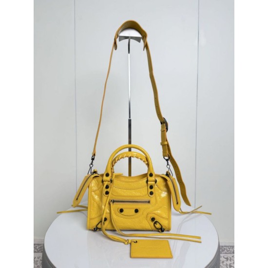 Replica Perfetta Borsa Balenciaga Le City Mini 24cm pelle di agnello stropicciata gialla Imitazione