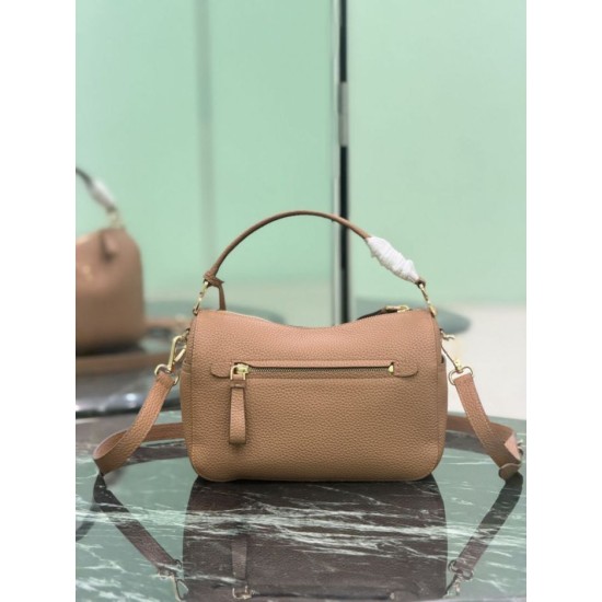 Replica Perfetta Borsa a tracolla piccola Prada 1BC277 con manico superiore marrone Imitazione