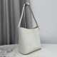 Replica fedele Borsa a secchiello medio Dior Medalillon M1532 Bianco Imitazione Outlet