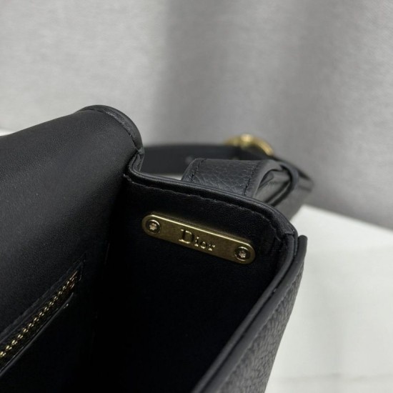 Replica fedele Borsa a tracolla Dior Medallion M3920 nera Imitazione Outlet