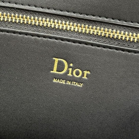 Replica fedele Borsa a tracolla Dior Medallion M3920 nera Imitazione Outlet