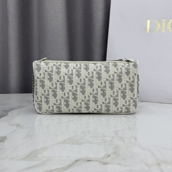 Replica perfetta Pochette Dior Oblique Bow Chain S2504 beige/grigio Falsa Online Replica fedele Pochette Dior Oblique Bow Chain S2504 beige/grigio Imitazione Outlet
