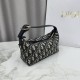 Replica fedele Pochette Dior Nomad S2424 Oblique Blu  Imitazione Outlet
