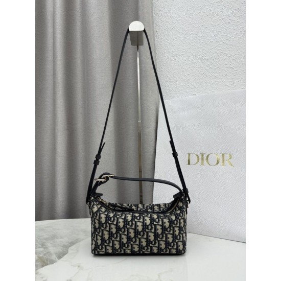 Replica fedele Pochette Dior Nomad S2424 Oblique Blu  Imitazione Outlet