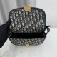 Replica fedele Borsa a tracolla Dior Medallion M3920 Oblique Blu Imitazione Outlet