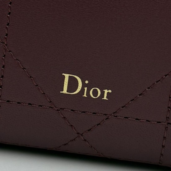 Replica fedele Borsa a mano Dior Trianon Soft Vanity Mini Chain S4613 Borgogna Imitazione Outlet