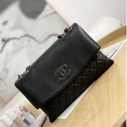 Replica fedele Borsa Chanel trapuntata media con tracolla a catena nero Imitazione Outlet