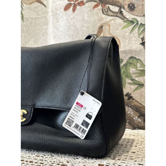 Replica fedele Borsa Chanel Souplissimo Maxi Flap AS6233 Nera Imitazione Outlet